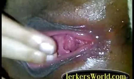 Yerine Kaddafi UND Junge ünlülerin erotik videolari