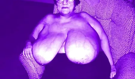 Sarışın yetişkin sex filmleri izle Mia Presley dildo kullanarak