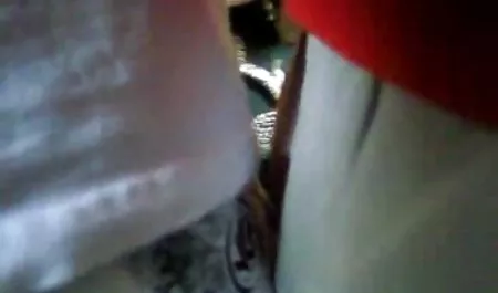 Parmakların galon uymak busty kızıl erotikporna saçlı kız