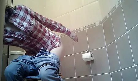 Lil Çin gerçek erotik videolar destekler. Doların bu kadar değer. Tadını çıkarın!