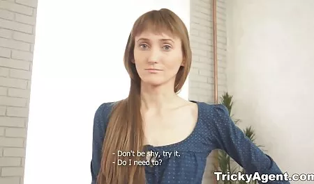 Klasik lezbiyen oyuncak amatör türk erotik videolar kullanmak ve tatlı kedi yalamak