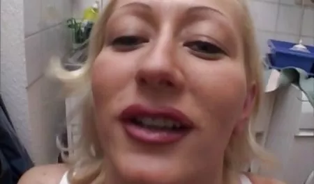Artı - kız - Valentina mp4 erotik Nappi ve Elsa Jean biliyorum