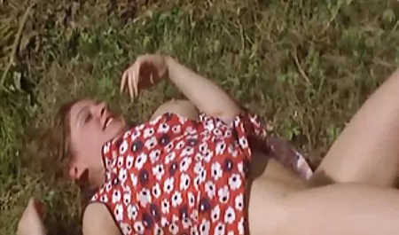 Kadife ninenin sexsi flim izle ağzı