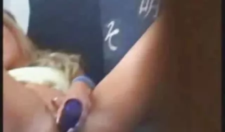 Arasında yapay penis ile erotik filmler xxx sarışın kız göğüsler