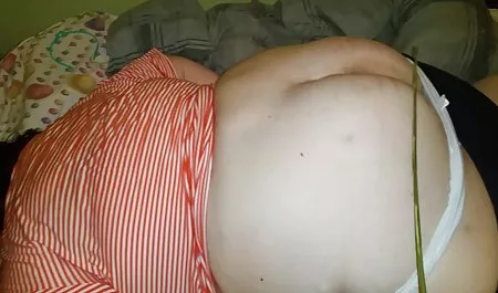 Annen nerede 3d erotik video olduğunu biliyor musun?